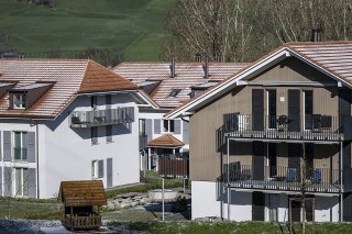 Alors que la Banque nationale suisse (BNS) a relevé son taux directeur la semaine dernière à 1,75%, la décision a été sans incidence sur les hypothèques à taux fixe (archives).